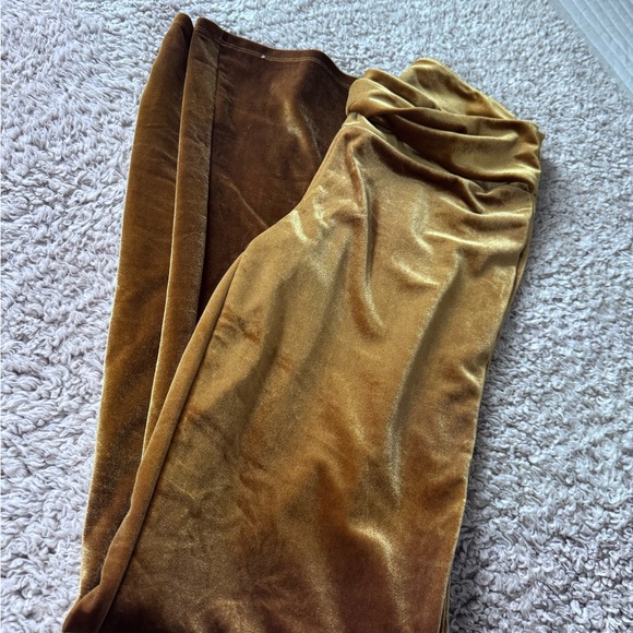 Forever 21 Golden Velvet Fabric - Picture 4 of 5